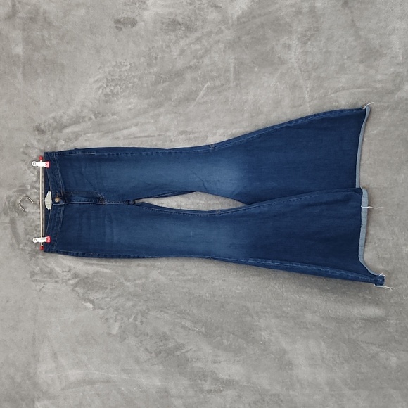 FREE PEOPLE high waisted 70s flare jeans size 25R - Picture 3 of 8